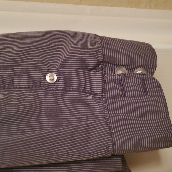 Blue striped Izod button down - Picture 5 of 8